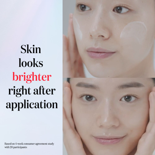 SK-II GenOptics Ultraura Essence Serum is a skin brightening serum to remove and treat dark spots